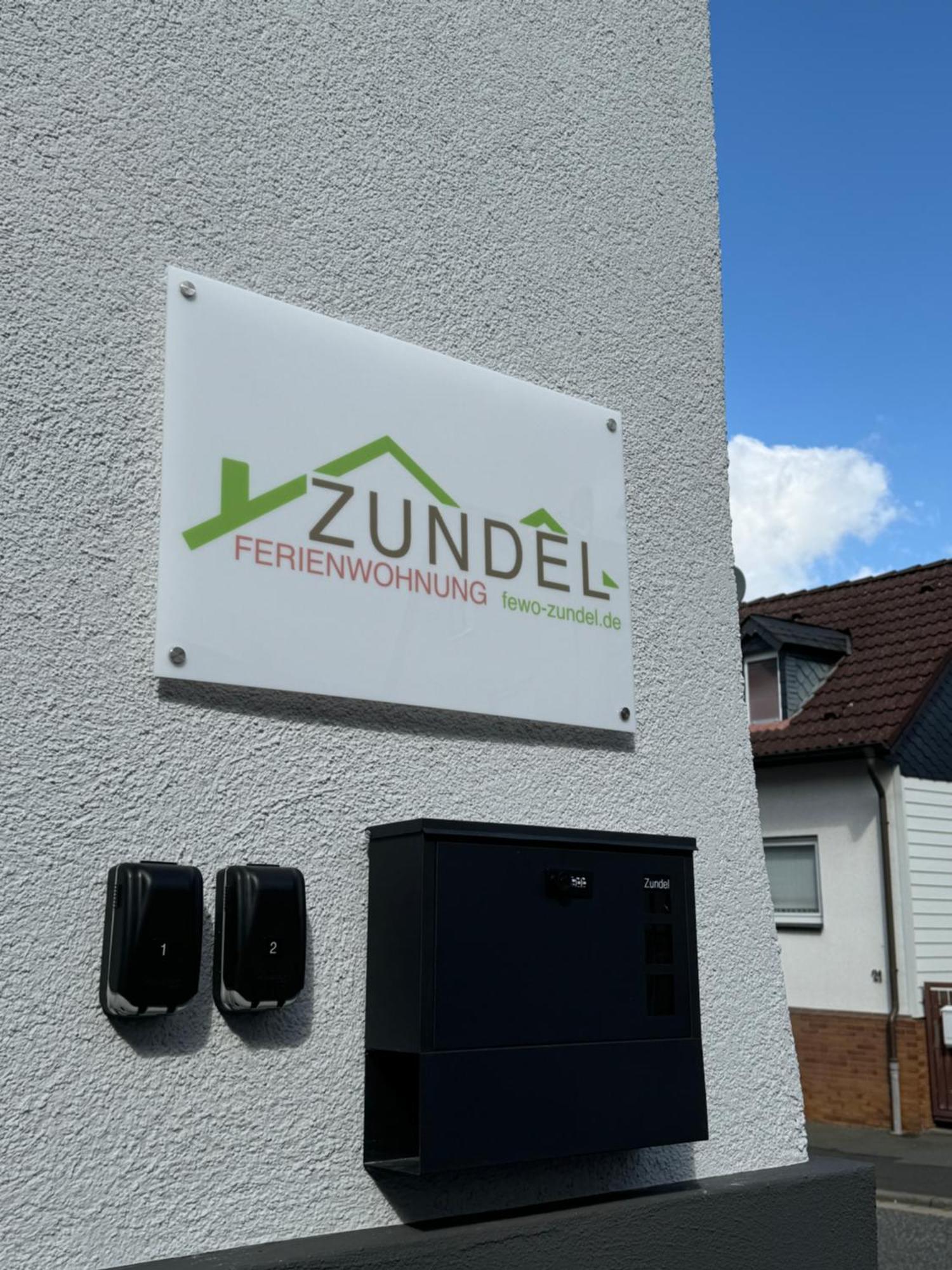 Ferienwohnung Zundel Neu-Anspach Buitenkant foto
